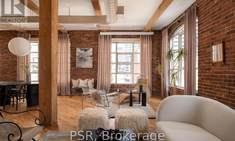 407-90 Sherbourne Street