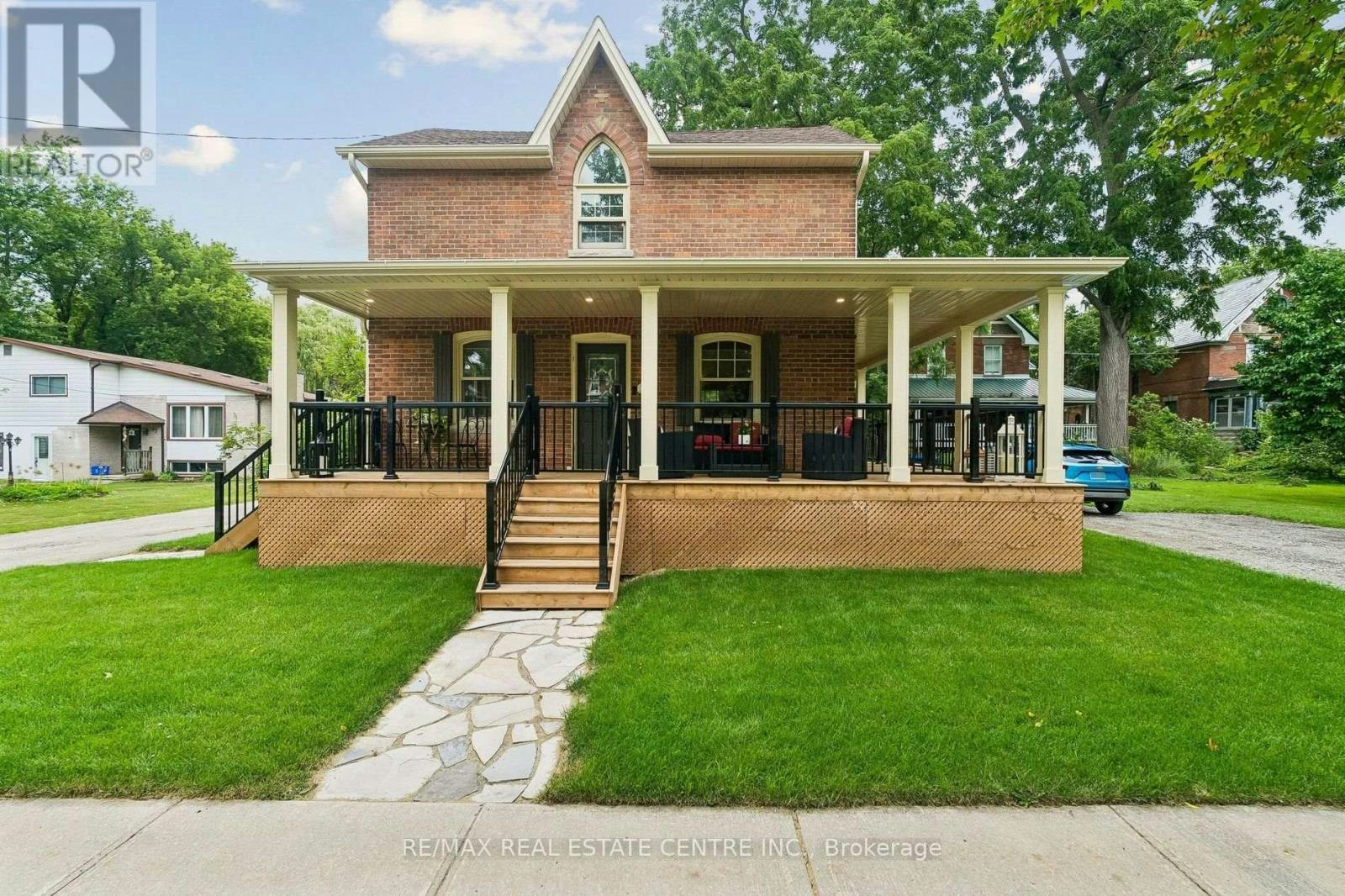 83 Centre Street N, New Tecumseth, ON, L0G 1A0
