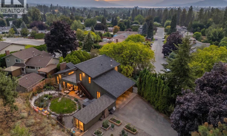 2635 Packers Road