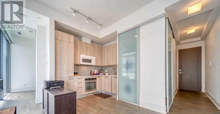 5006-42 Charles Street E, Toronto, ON, M4Y 1N3 - 6