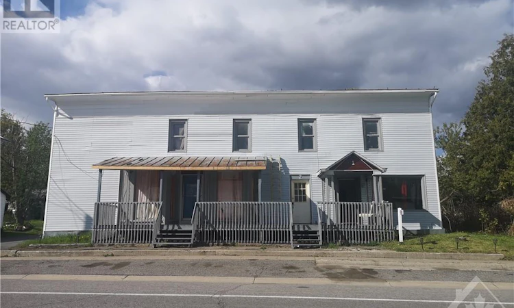 737 Main Street