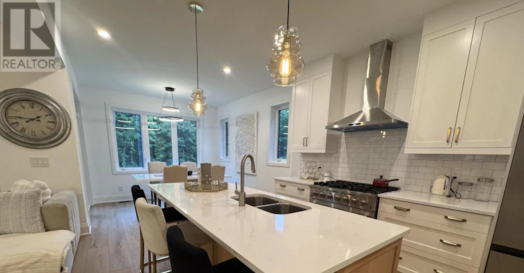 31 Private Mckay Drive, Oro-Medonte, ON, L9J 1C4 - 2