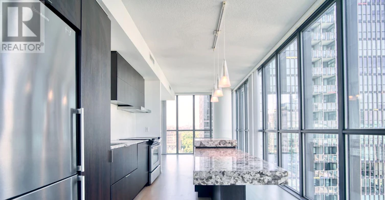 1610-101 Charles Street E, Toronto, ON, M4Y 0A9