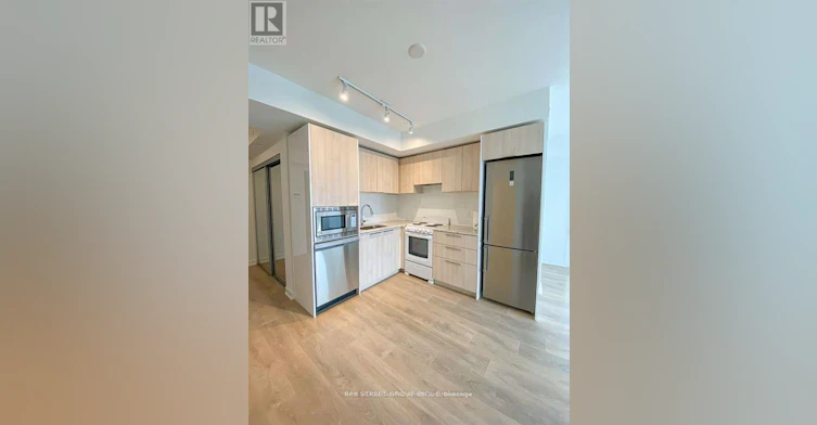 3209-501 Yonge Street, Toronto, ON, M4Y 1Y4