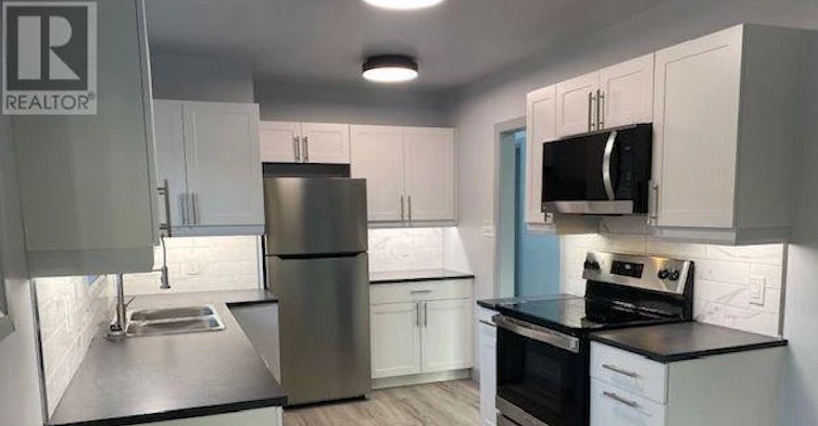 889 Liverpool Road, Pickering, ON, L1W 1S5 - 5