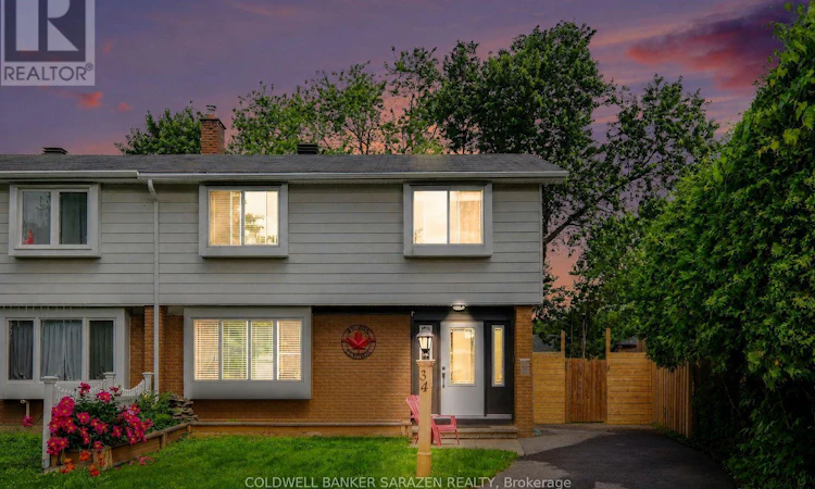 34 Downsview Crescent