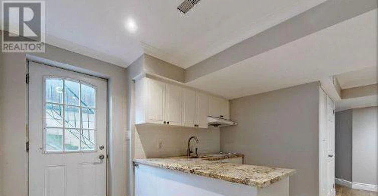 3064 Stornoway Circuit, Oakville, ON, L6M 5H7 - 5
