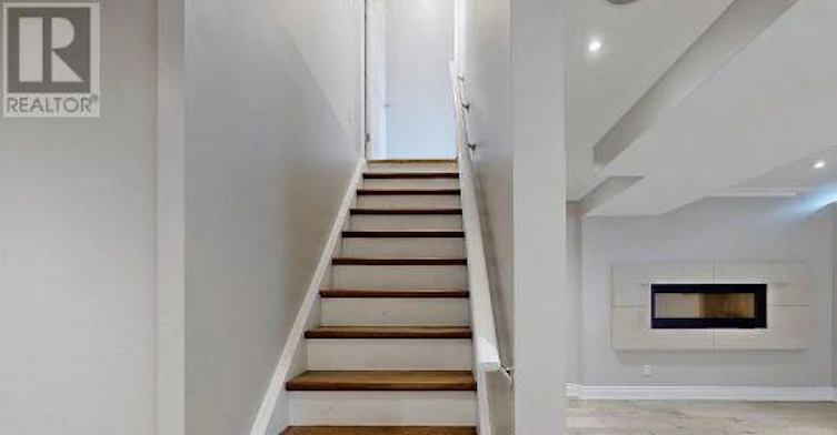 3064 Stornoway Circuit, Oakville, ON, L6M 5H7 - 3