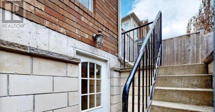 3064 Stornoway Circuit, Oakville, ON, L6M 5H7