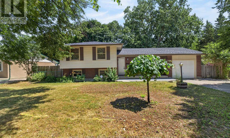 41 Amy Crescent