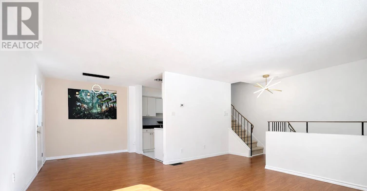 11C Sonnet Crescent, Ottawa, ON, K2H 8W8 - 5