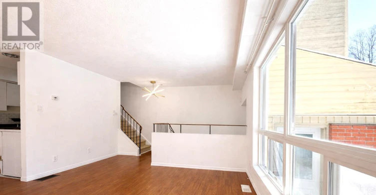 11C Sonnet Crescent, Ottawa, ON, K2H 8W8 - 6