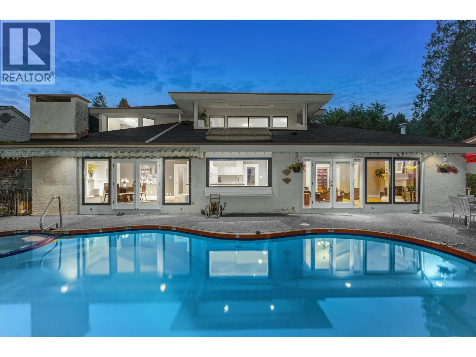 1285 Chartwell Crescent, West Vancouver, BC, V7S 2P9