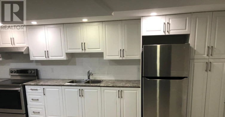 B-437 Fernhill Boulevard, Oshawa, ON, L1J 5J6 - 4