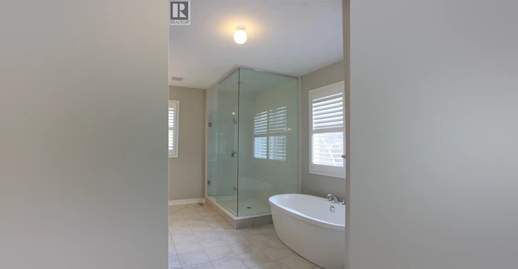 31 Pointer Street, Cambridge, ON, N3E 0B3 - 13