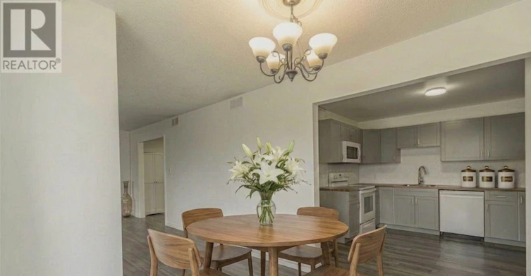 44-510 Essa Rd Road, Barrie, ON, L4N 7L5 - 2