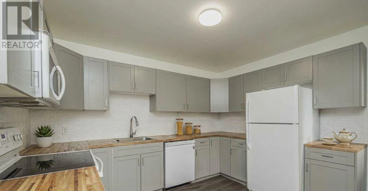 44-510 Essa Rd Road, Barrie, ON, L4N 7L5 - 3