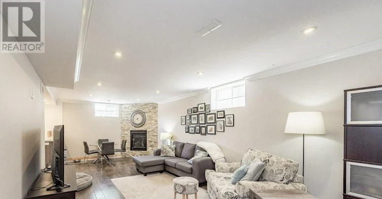 11 Aterno Drive, Hamilton, ON, L9C 5S4 - 9