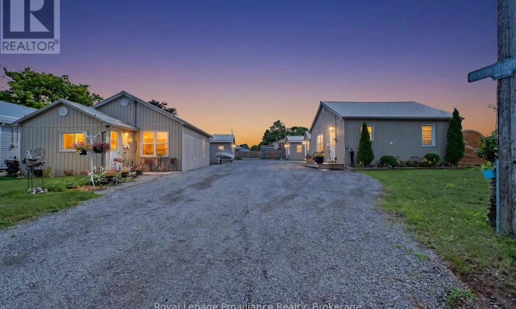1, 1A-3 3a Ramsay Avenue