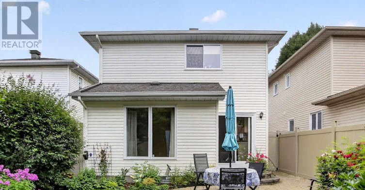 37 Shandon Avenue, Ottawa, ON, K2J 4E3 - 39
