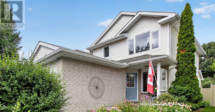 37 Shandon Avenue, Ottawa, ON, K2J 4E3 - 2