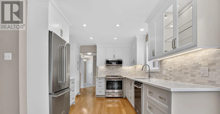37 Shandon Avenue, Ottawa, ON, K2J 4E3 - 6
