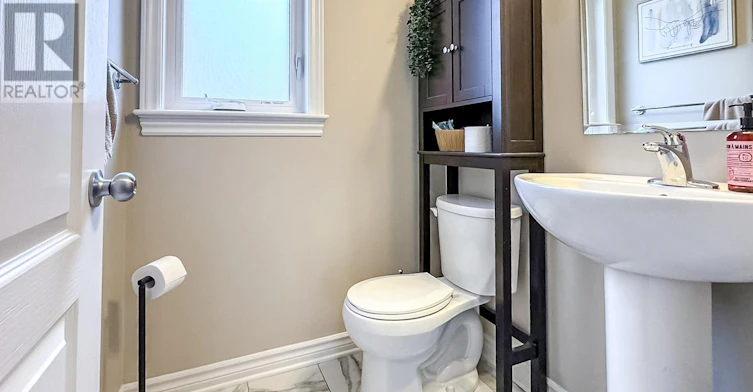 640 Halloway Drive, Kingston, ON, K7K 0H4 - 7
