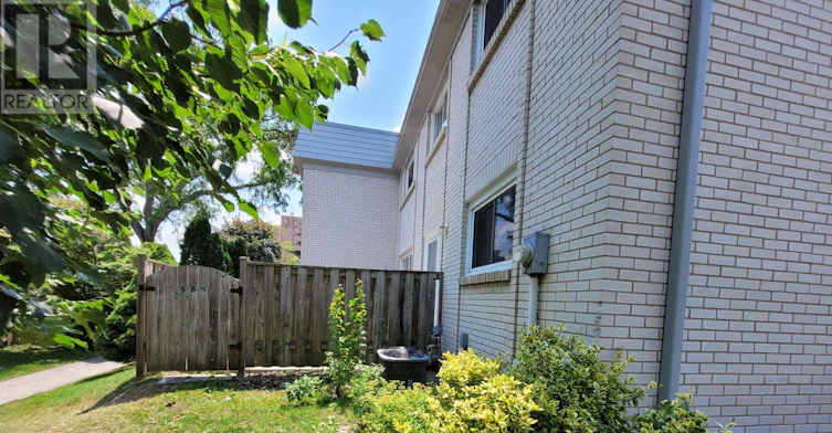 66-585 Gainsborough Road, London, ON, N6G 2C5 - 14