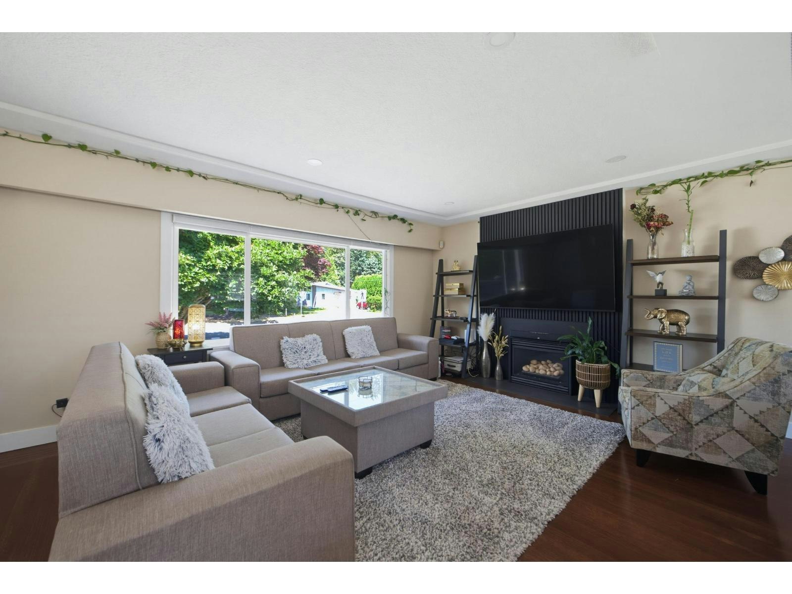45780 Berkeley Avenue, Chilliwack, BC, V2P 3N3 - 6