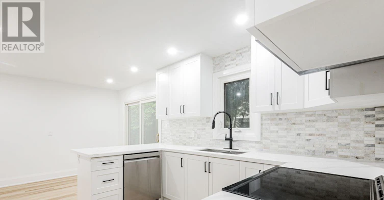 2104 Mississauga Road, Mississauga, ON, L5H 2K6 - 9