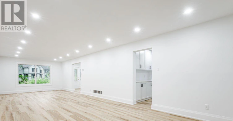 2104 Mississauga Road, Mississauga, ON, L5H 2K6 - 8
