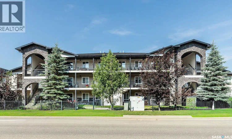 118-125 Willis Crescent