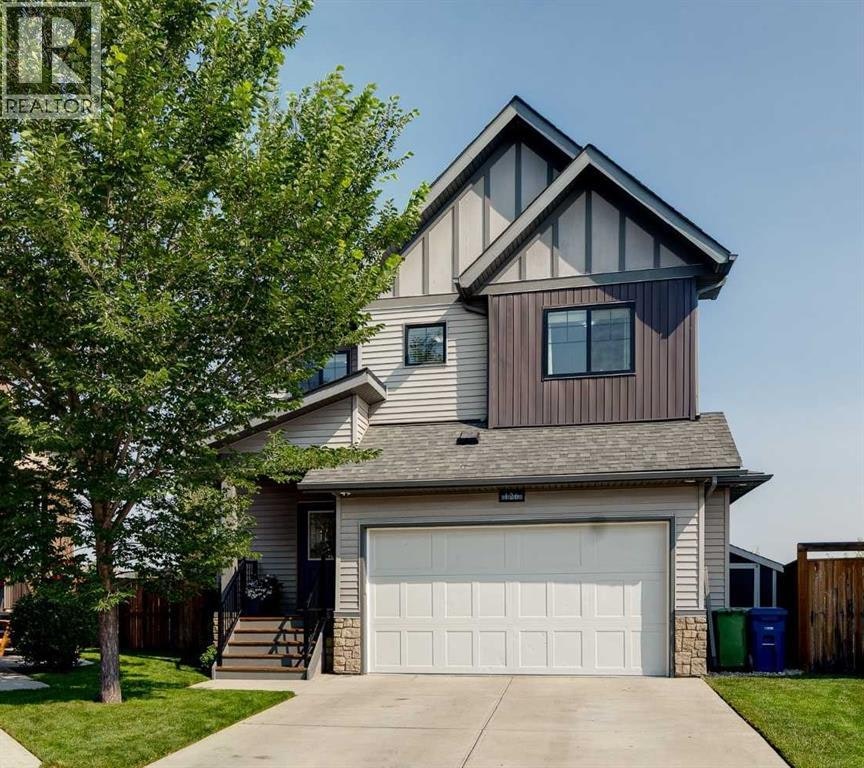 126 Reunion Landing NW, Airdrie, AB, T4B 3W4