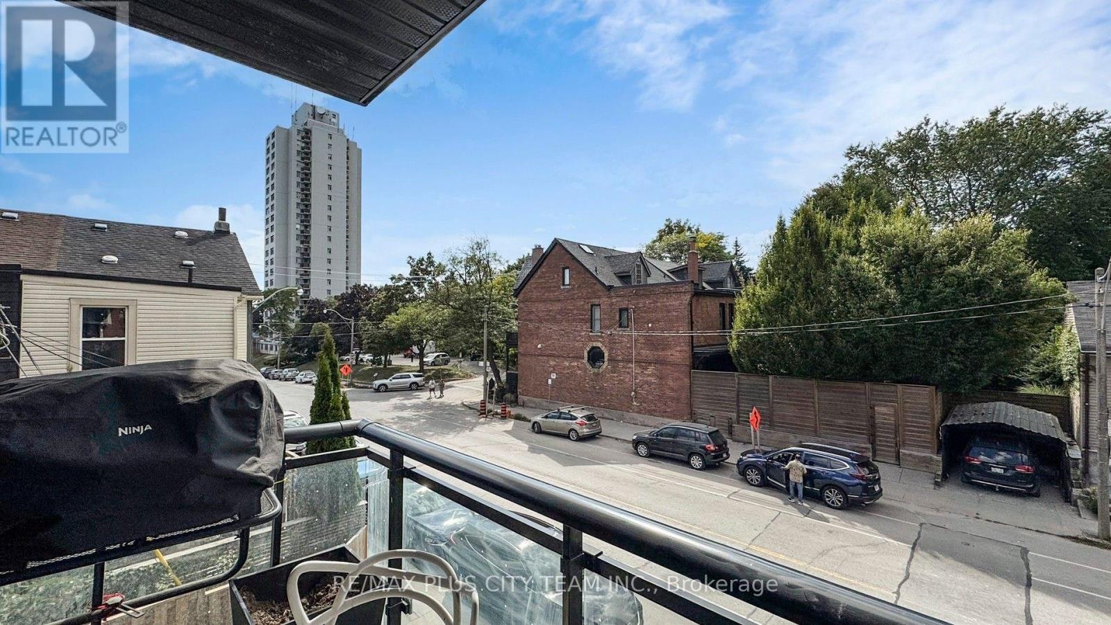 209-485 Logan Avenue, Toronto, ON, M4M 2P5 - 22