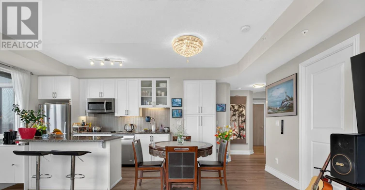 1010-9090 Yonge Street, Richmond Hill, ON, L4C 0Z1 - 7