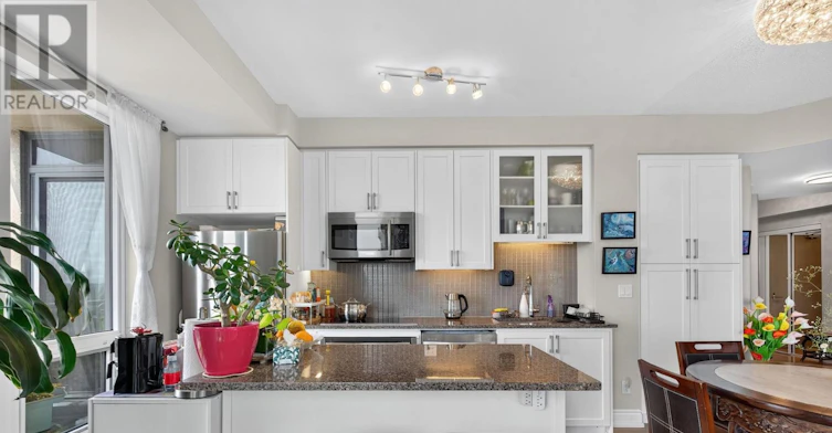 1010-9090 Yonge Street, Richmond Hill, ON, L4C 0Z1 - 26