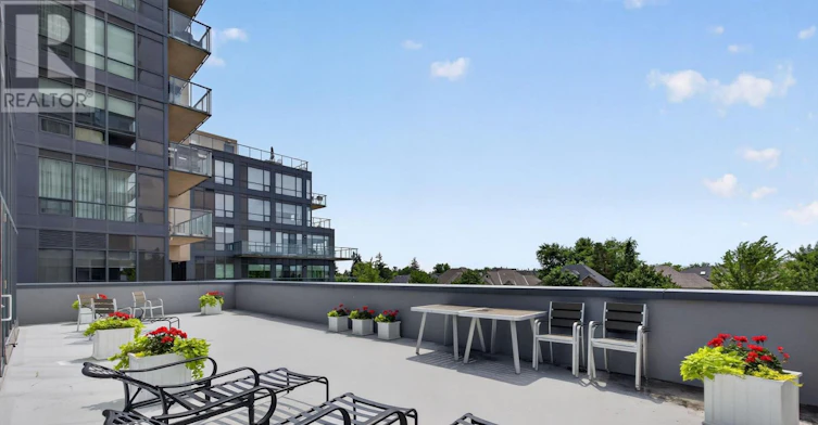 1010-9090 Yonge Street, Richmond Hill, ON, L4C 0Z1 - 49