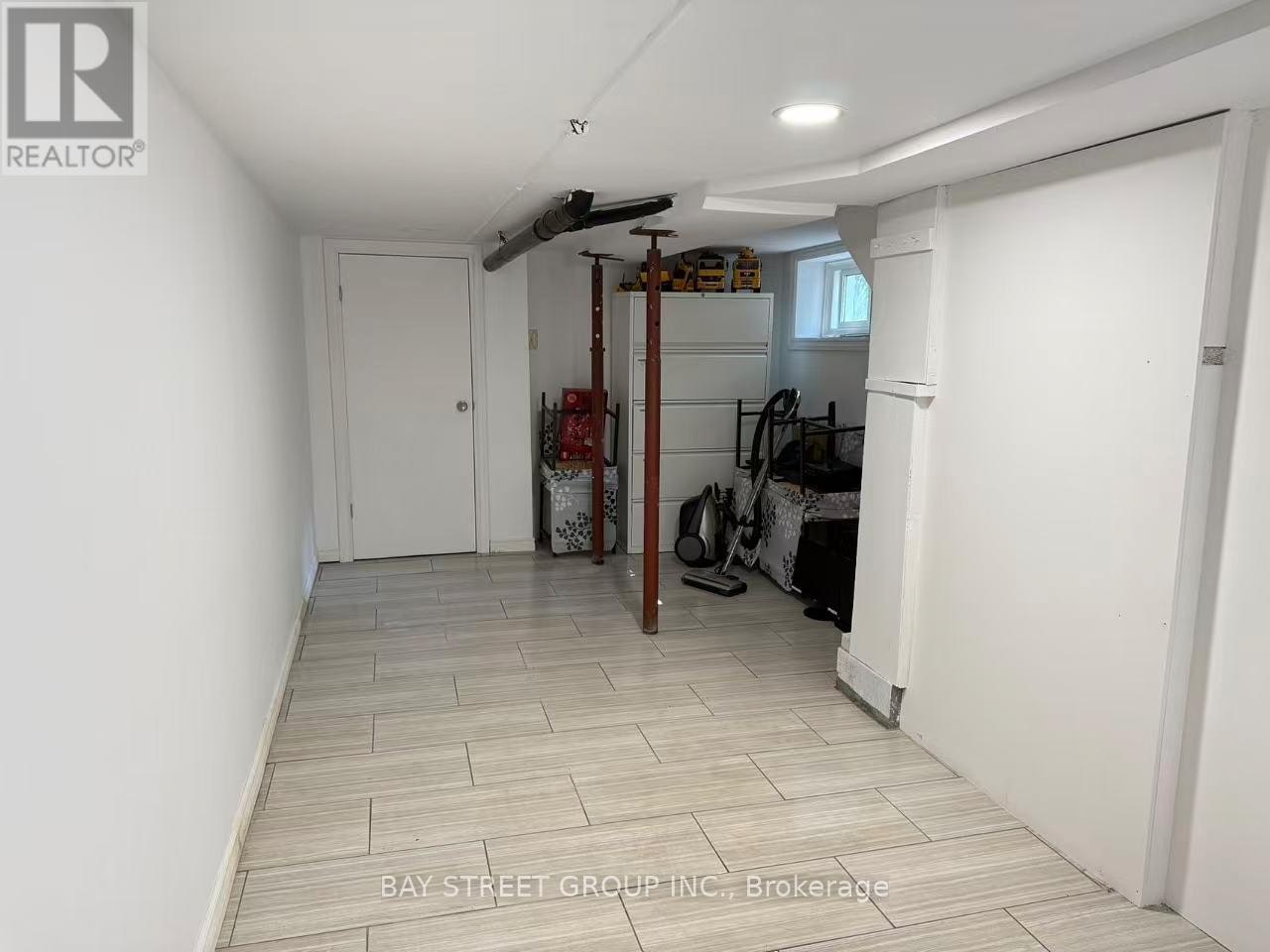 7 Pavillion Street, Markham, ON, L3R 1N8 - 9