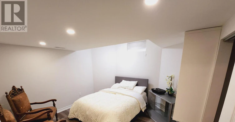 141 Rizal Avenue, Markham, ON, L6B 0E7 - 7