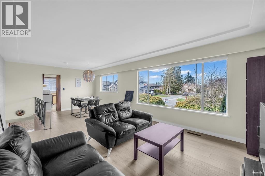 8620 Camden Cresent, Richmond, BC, V7C 3G4