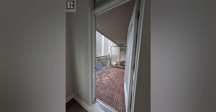 607-225 Wellesley Street, Toronto, ON, M4X 1X8 - 12