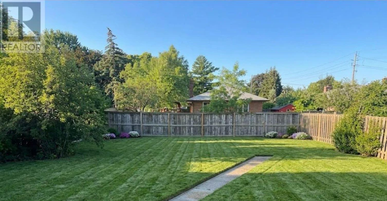 384 Ashbury Road, Oakville, ON, L6K 2M7 - 8