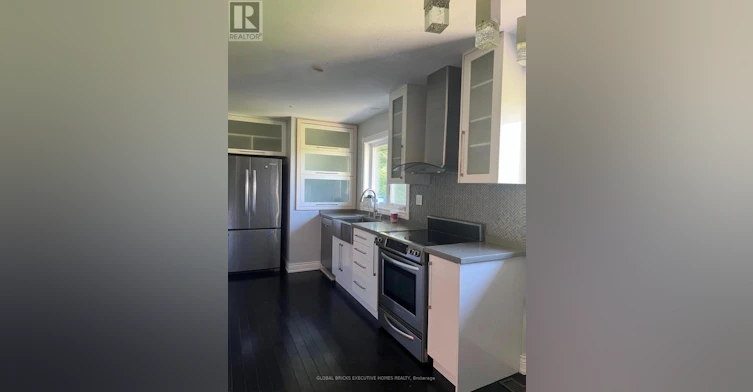 384 Ashbury Road, Oakville, ON, L6K 2M7 - 2