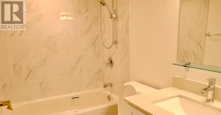 2502-633 Bay Street, Toronto, ON, M5G 2G4 - 9
