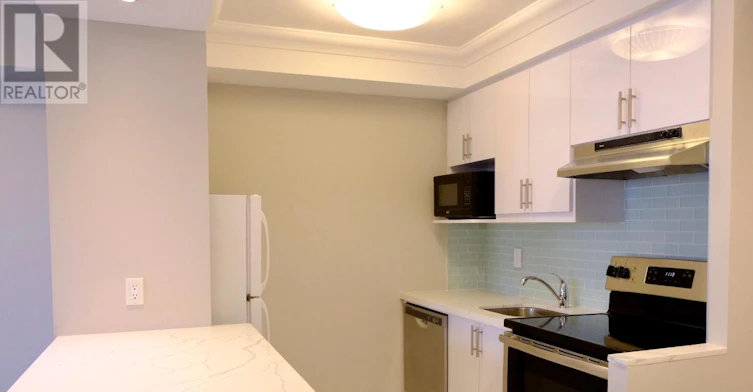 2502-633 Bay Street, Toronto, ON, M5G 2G4 - 3
