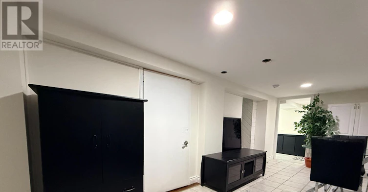 755 Somerville Street, Oshawa, ON, L1G 4J4 - 9