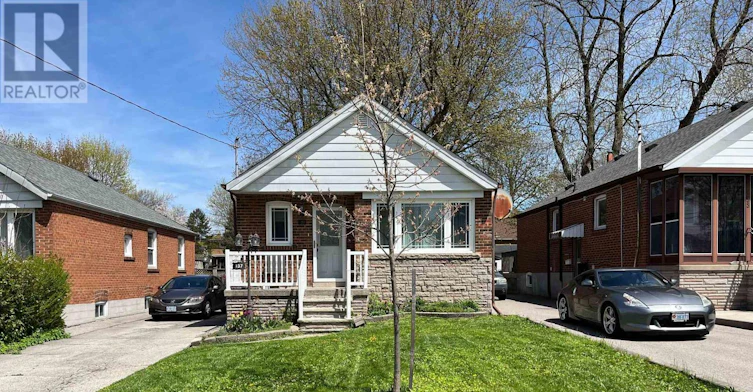 137 Harewood Avenue, Toronto, ON, M1M 2R8