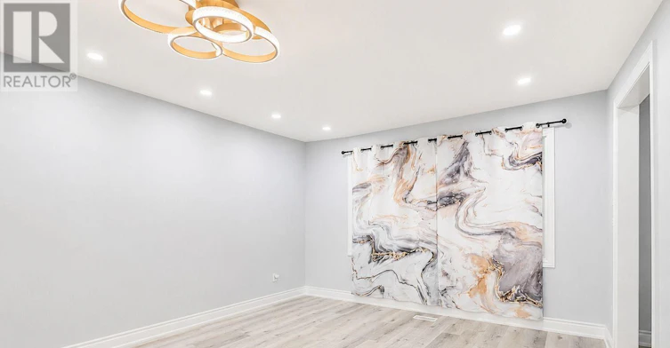 1 (UPPER-117 Markwood Drive, Kitchener, ON, N2M 2H3 - 4