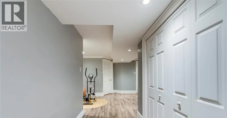 2241 Shadetree Avenue, Burlington, ON, L7L 6L4 - 43