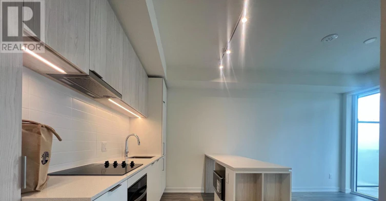 4601-89 Church Street, Toronto, ON, M5C 2G3 - 2